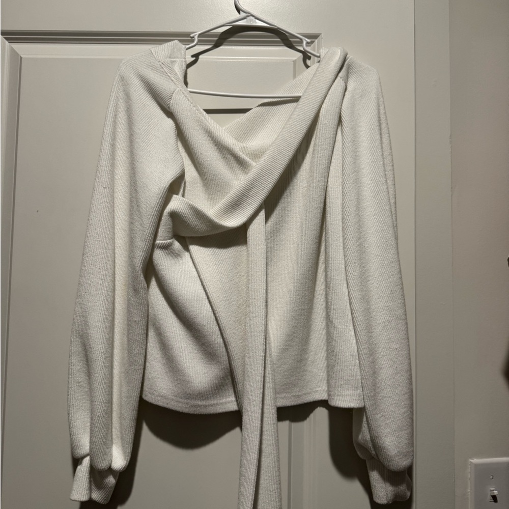 Women Sweater Like New